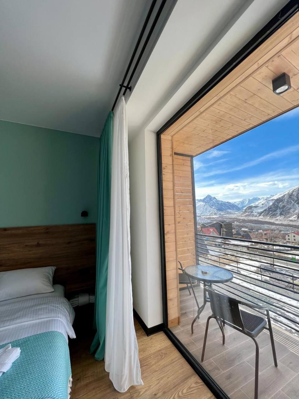Kazbegi Hotel Grand View Exteriör bild